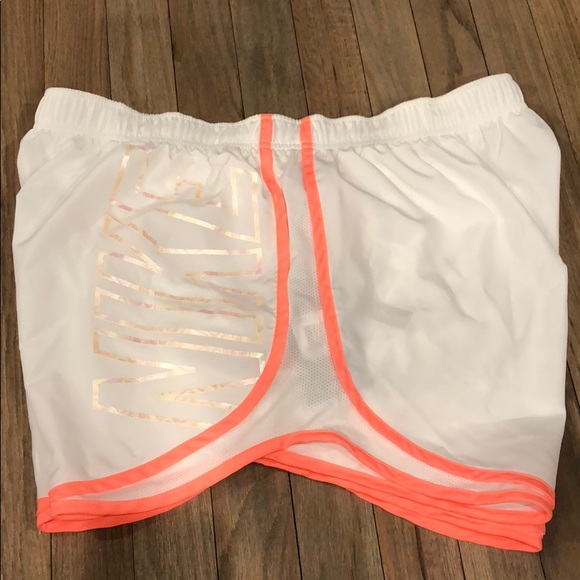 x SOLD x Nike dry tempo shorts - Picture 3 of 7
